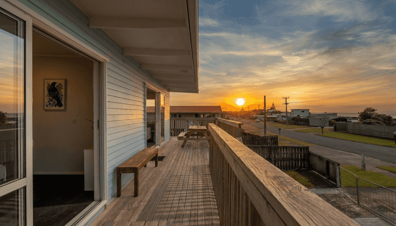 38 Pukehina Parade, Pukehina