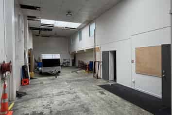 Functional 660sqm Warehouse in New Lynn