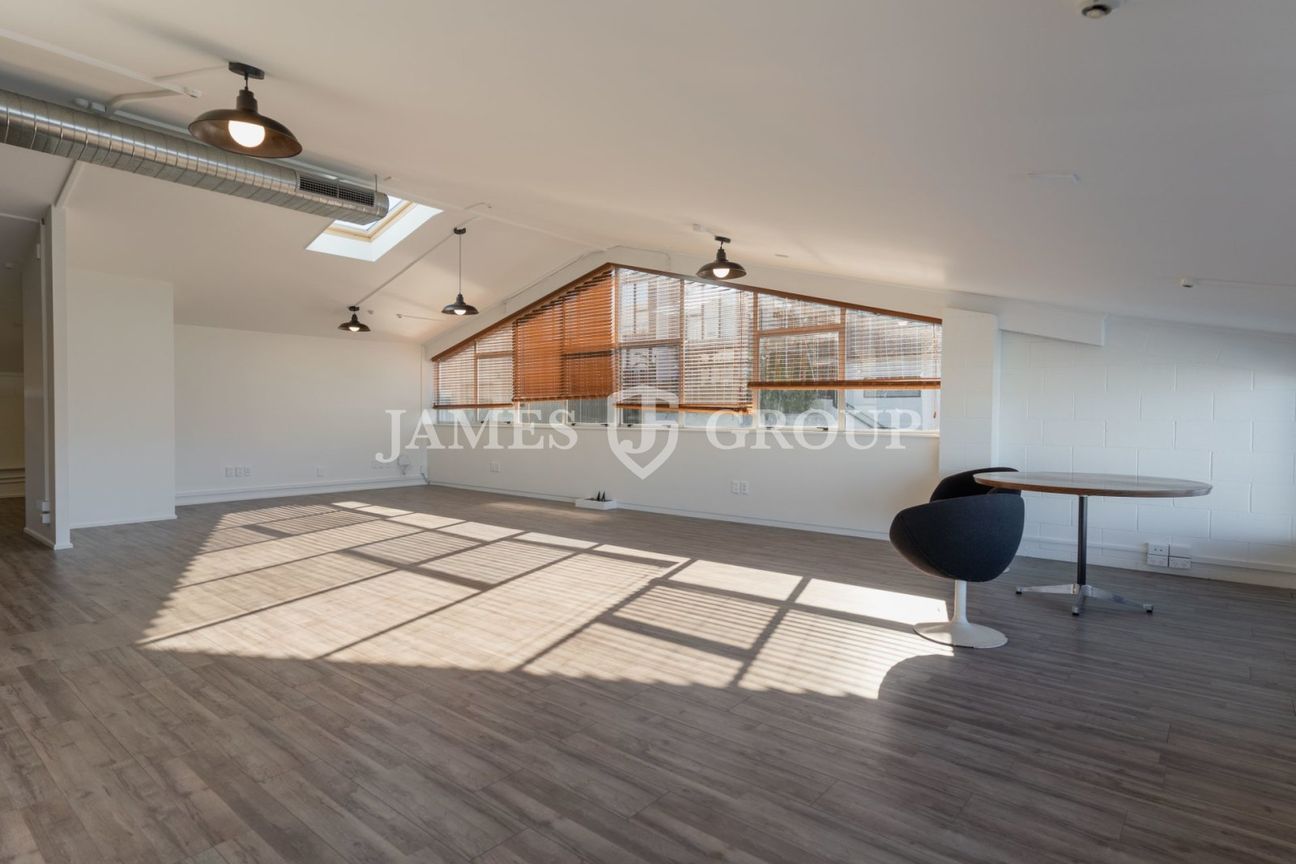 VERSATILE 115m² OFFICE | GREY LYNN - Aanzicht 2