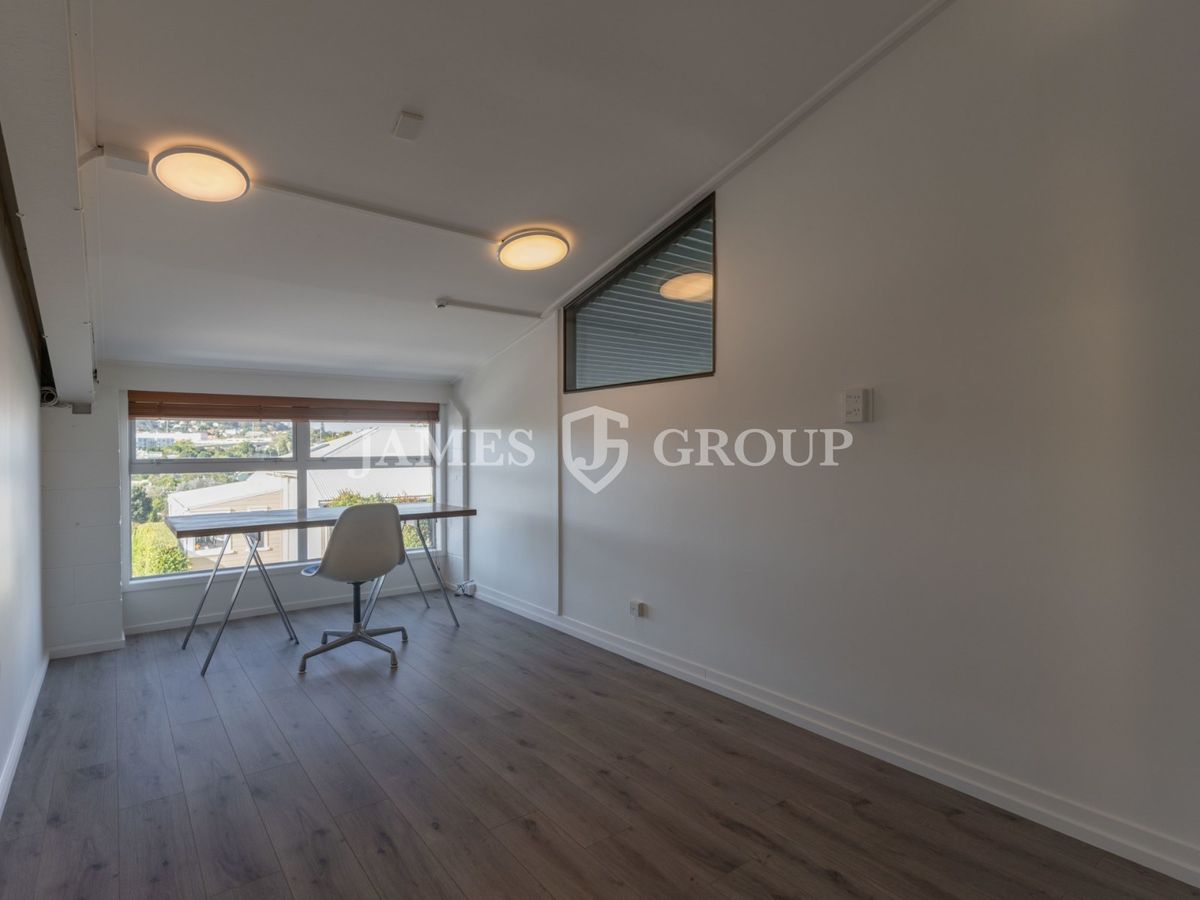 VERSATILE 115m² OFFICE | GREY LYNN - Więcej