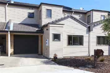 11 Skip Lane, East Tamaki