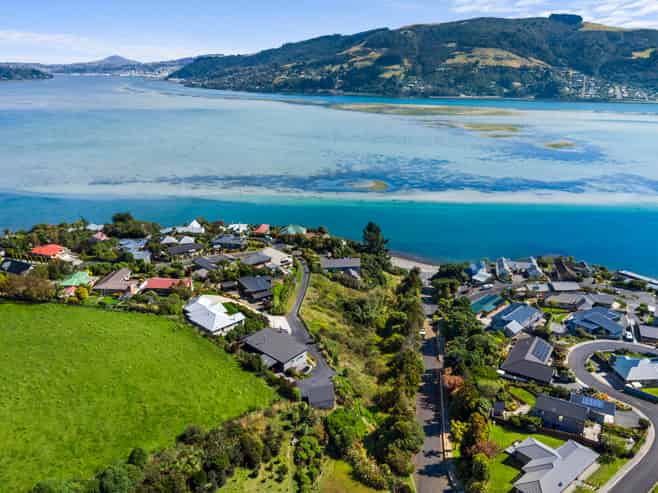 26B Bayne Terrace, Macandrew Bay