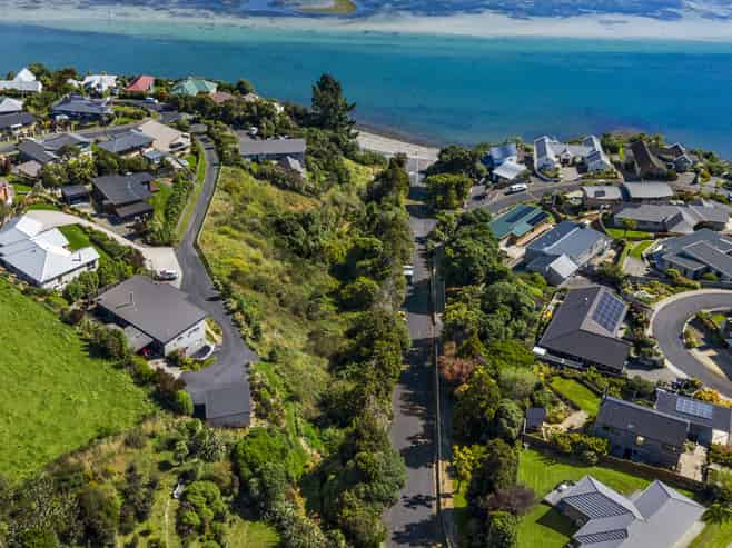 26B Bayne Terrace, Macandrew Bay