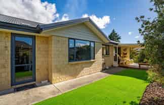 37B Eighty Eight Valley Road, WAKEFIELD