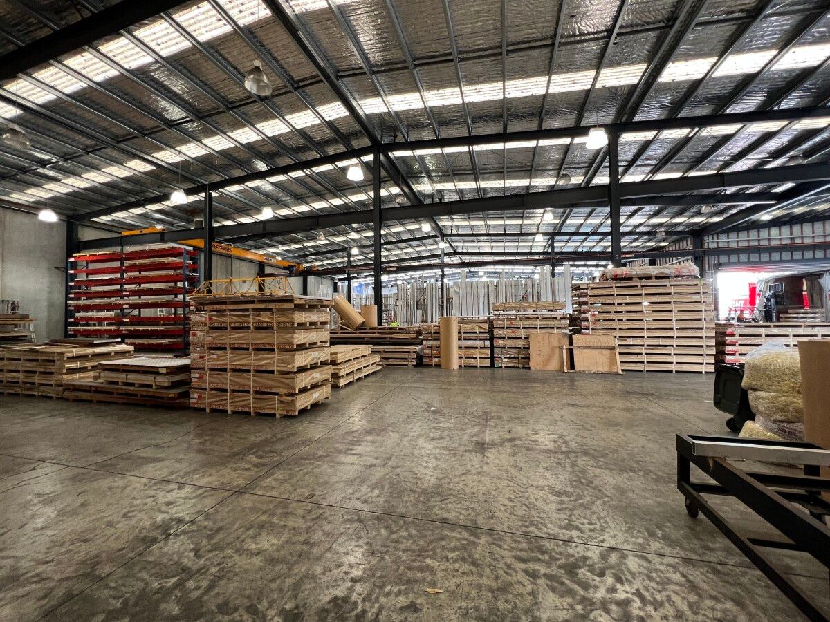 Prominent Road‑frontage Office/warehouse - Ansicht 6