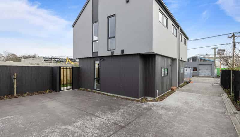 4/80 Harman Street, Addington