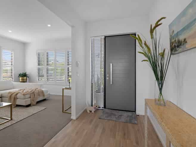 10 Karo Road, Beachlands