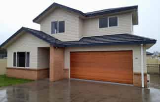 2/2 The Moorings, Taupo