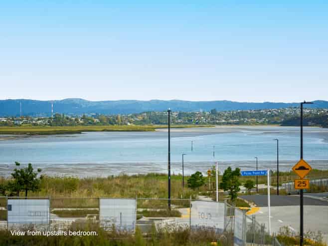 4 Harbourside Parade, Hobsonville