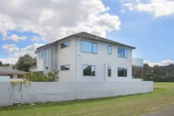  Abbotts Way, Remuera