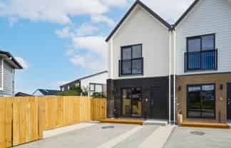 10 Harbourside Parade, Hobsonville