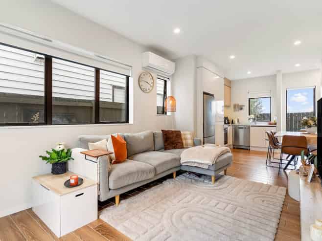 25 Arahopu Place, Papakura