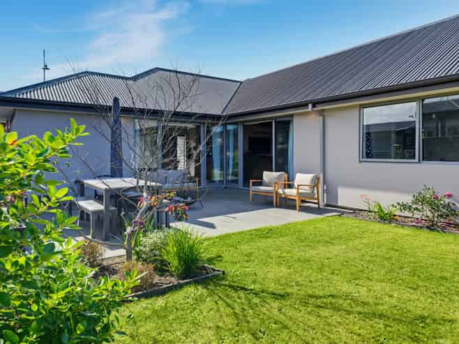 55 Tutaipatu Avenue, Pegasus