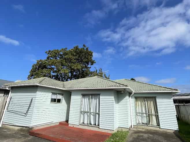 1/60 Riverpark Crescent, Henderson