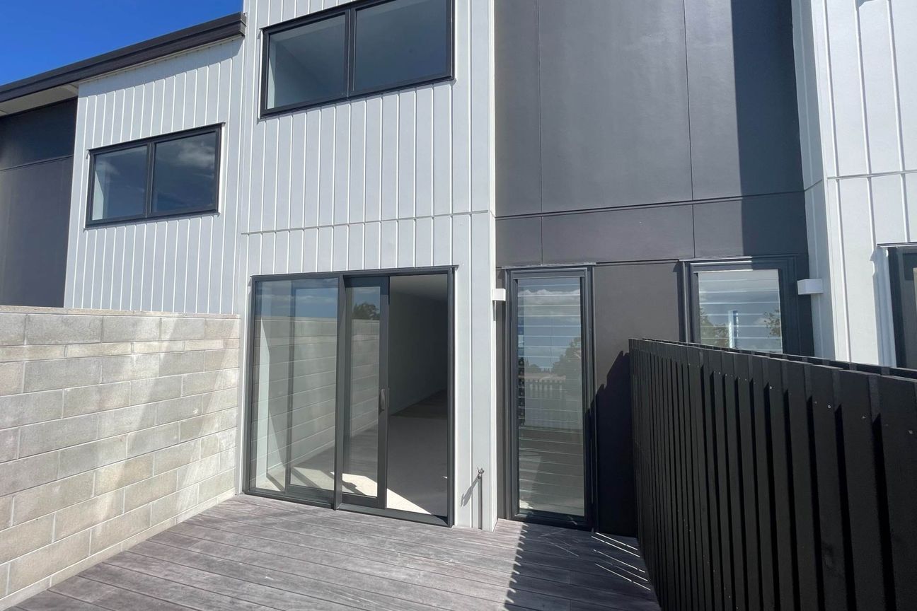 Unit 3 / 26 Landview Road BRAND NEW Town House - Vista 6
