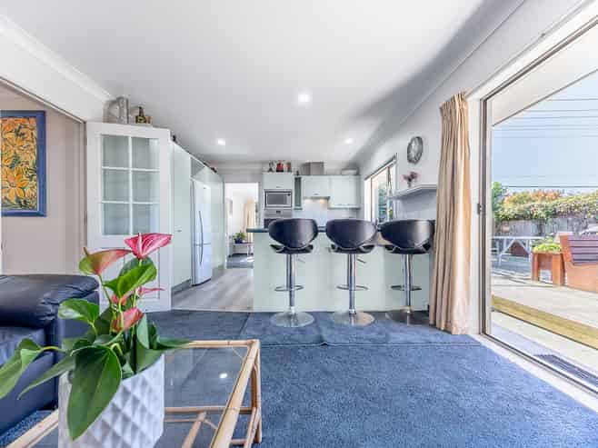 132B Raumati Road, Raumati Beach