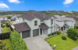 50  Mackay Drive, Greenhithe