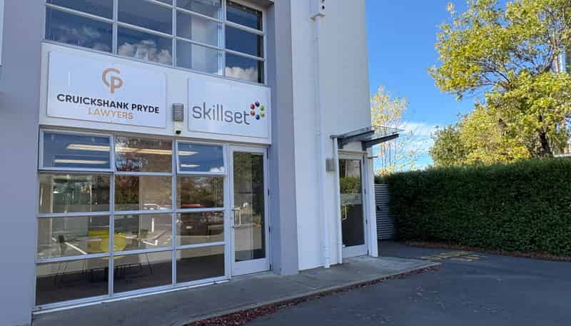 9/41 Sir William Pickering Drive, Burnside