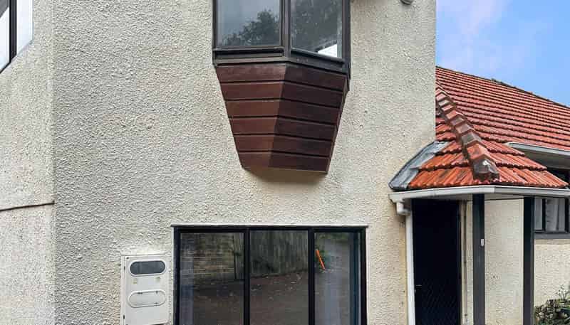 2/42 Lingarth Street, Remuera