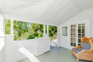 50 Shakespeare Road, Bluff Hill