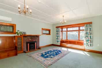 50 Shakespeare Road, Bluff Hill