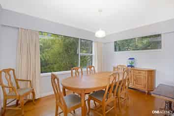 13 Wilmshurst Place, Tawa