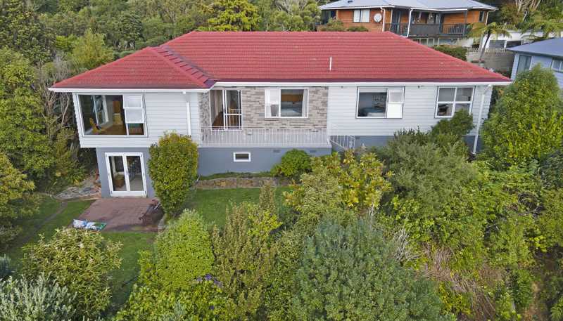 13 Wilmshurst Place, Tawa