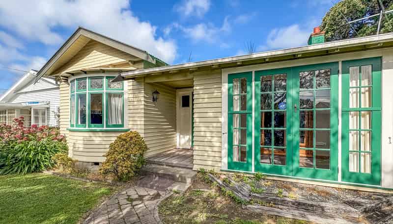 110 Waiwhetu Road, Waterloo