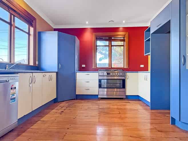 110 Waiwhetu Road, Waterloo