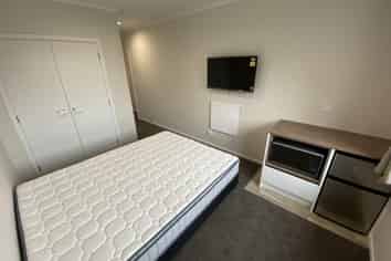 1D/19 Hibiscus Avenue, Hamilton Lake