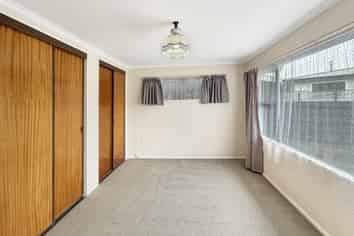 53 Abraham Crescent, Milson