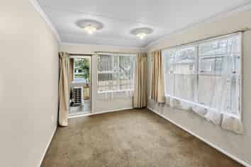 53 Abraham Crescent, Milson