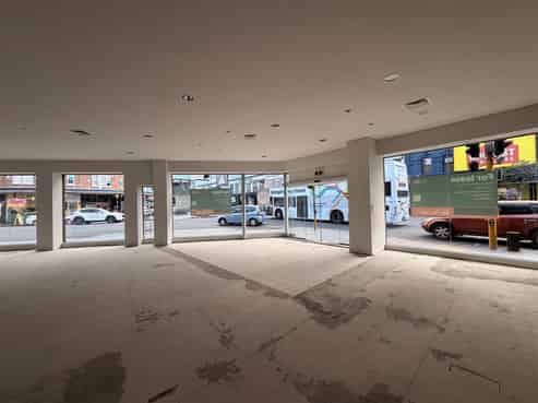 Corner Profile Prime Newmarket Retail