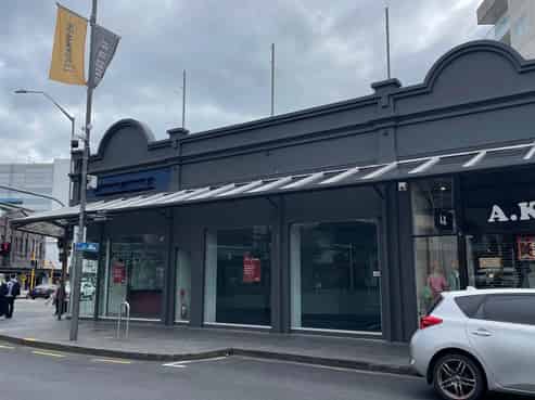 Corner Profile Prime Newmarket Retail
