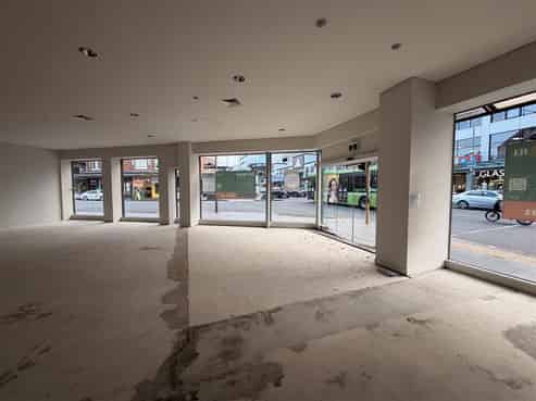 Corner Profile Prime Newmarket Retail