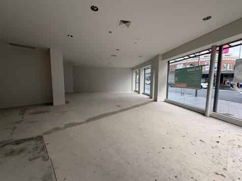 Corner Profile Prime Newmarket Retail