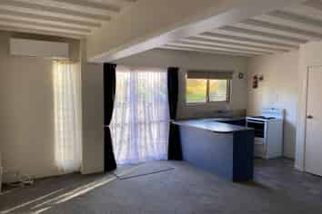 2/10 Wellington Street, Hamilton East