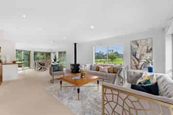 248 Paremoremo Road, Lucas Heights