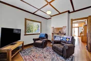 63 King Street, Opunake