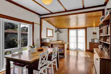 63 King Street, Opunake