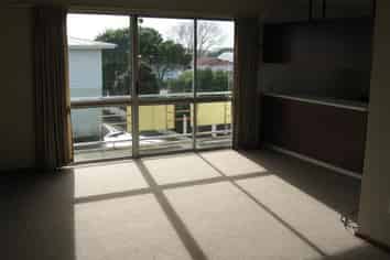 5/208a Powderham Street, New Plymouth