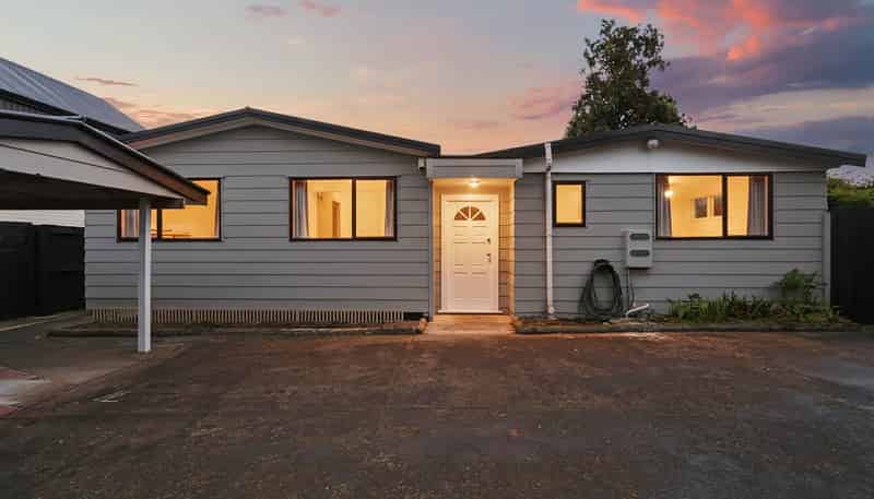 37A Range View Road, Mount Albert