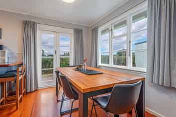 14 Ranfurly Road, Pahiatua