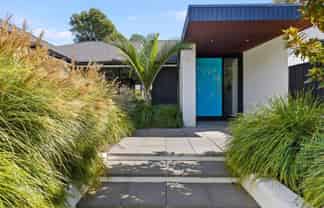 14 Brooklands Road, Brooklands