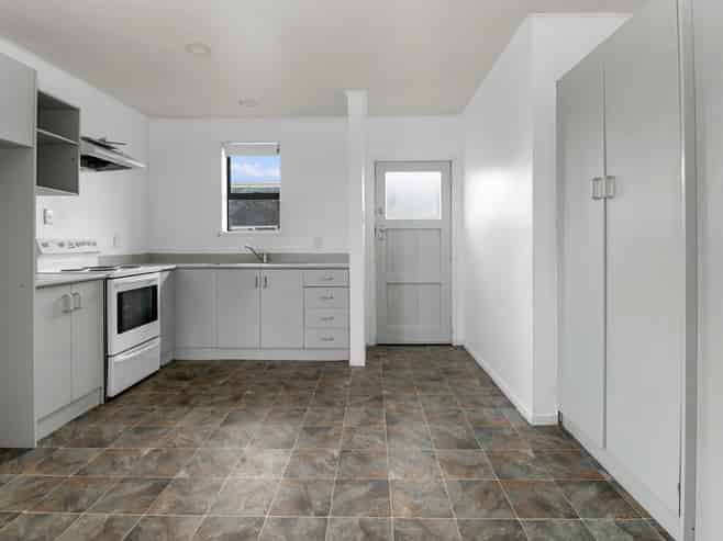 A/4 Upland Road , Western Heights