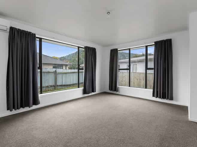 A/4 Upland Road , Western Heights