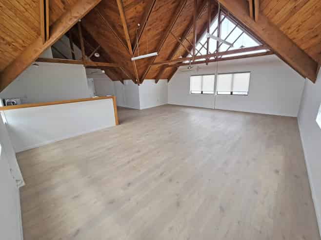 OVER & ABOVE! MODERN BANK STREET OFFICES TO LEASE
