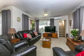 13 Matuhi Rise, Henderson