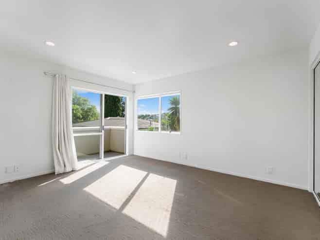 2/34 Seine Road, Forrest Hill