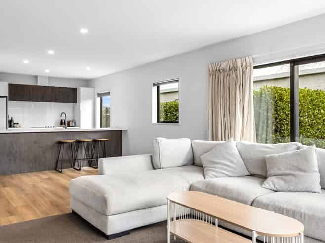 11 Moreton Green, Rolleston